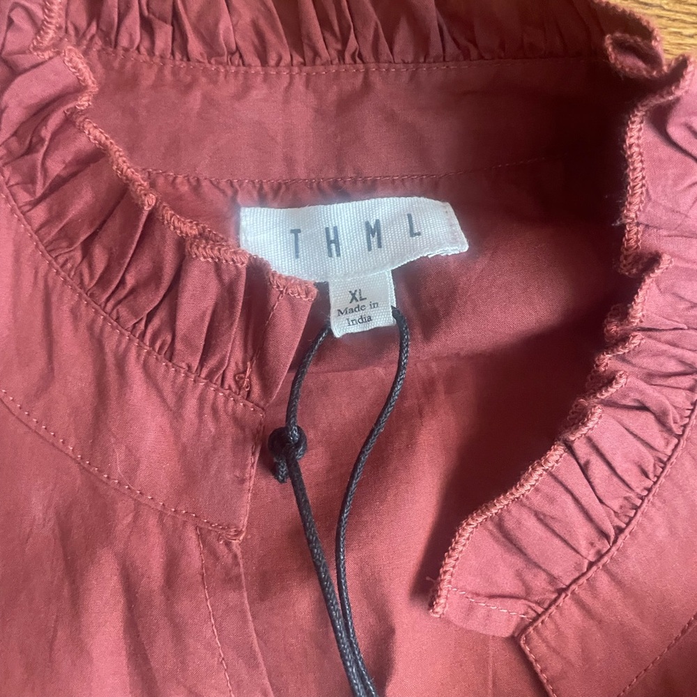 NWT Thyme top